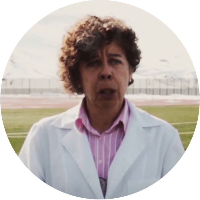 Dra.-Carmen-Calderón-Soto-min